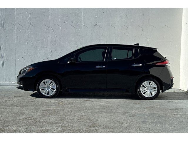 2025 Nissan Leaf S