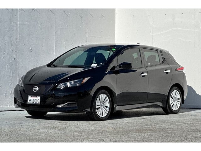 2025 Nissan Leaf S