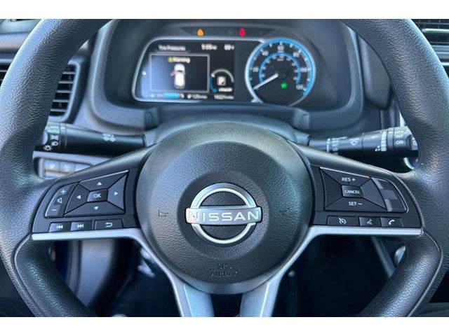 2025 Nissan Leaf S