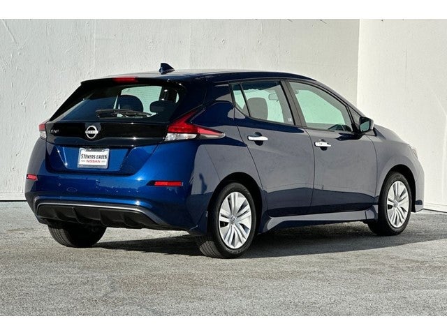 2025 Nissan Leaf S