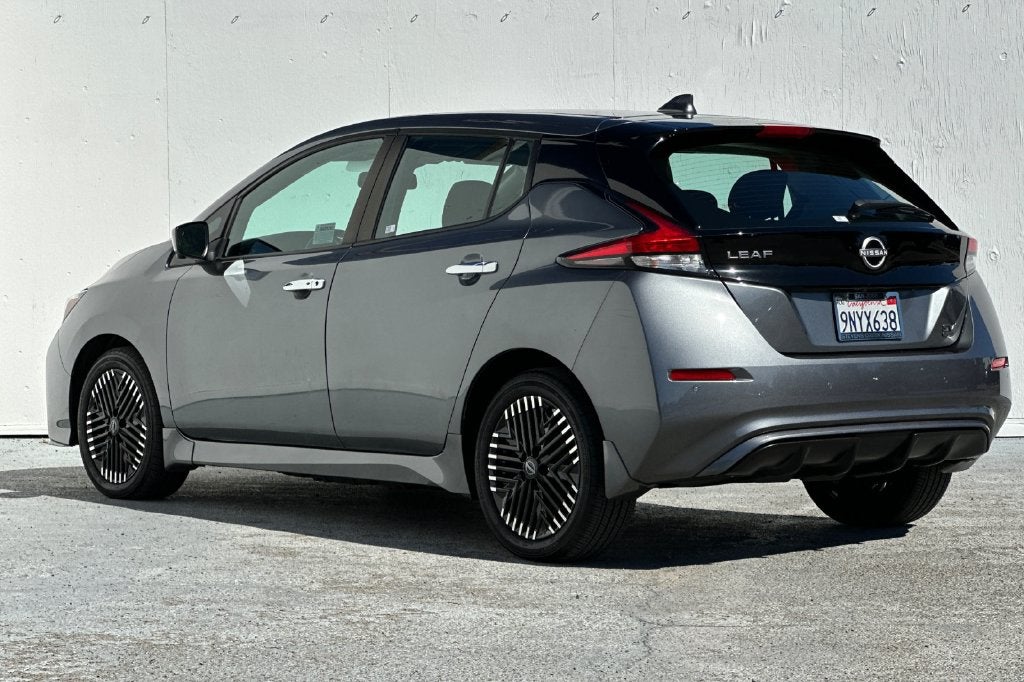 2023 Nissan Leaf SV Plus