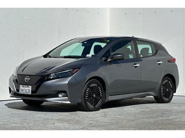 2023 Nissan Leaf SV Plus