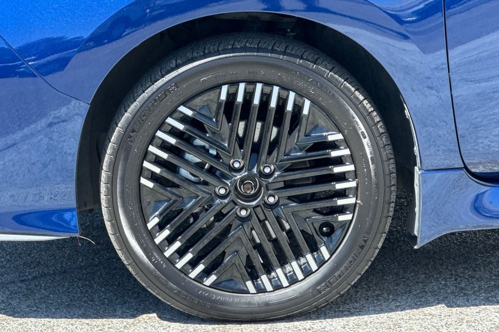 2025 Nissan Leaf SV Plus