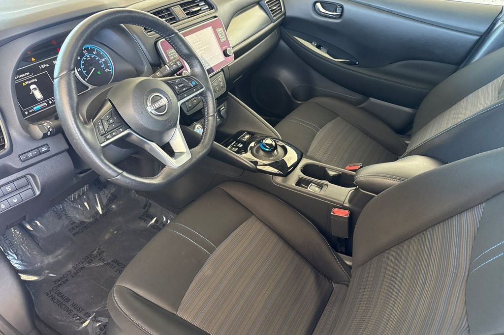 2025 Nissan Leaf SV Plus