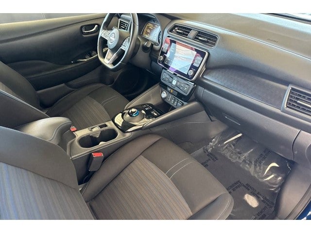 2025 Nissan Leaf SV Plus