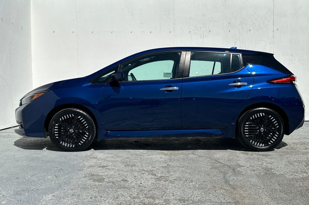 2023 Nissan Leaf SV Plus