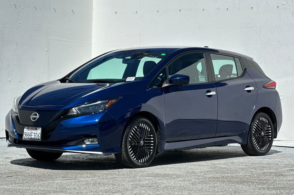 2023 Nissan Leaf SV Plus