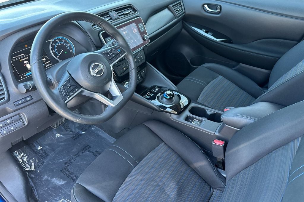 2023 Nissan Leaf SV Plus