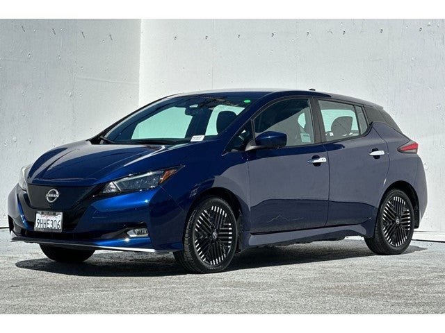 2023 Nissan Leaf SV Plus