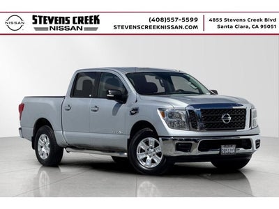 2017 Nissan Titan SV