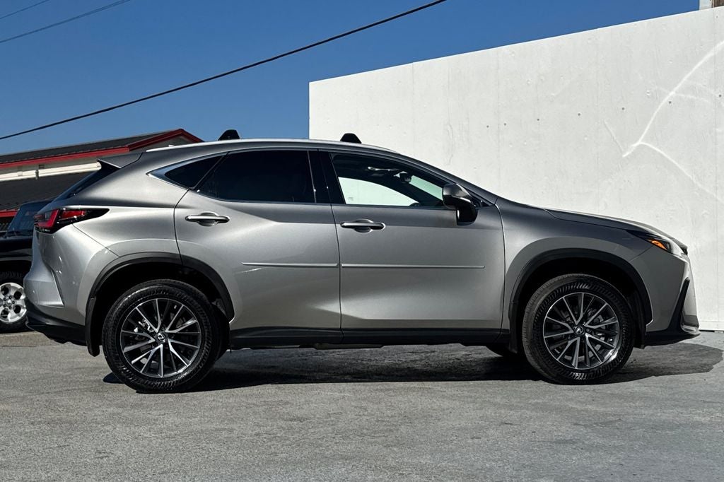 2023 Lexus NX 350h Premium