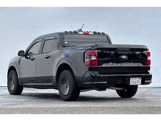 2025 Ford Maverick Lobo Standard