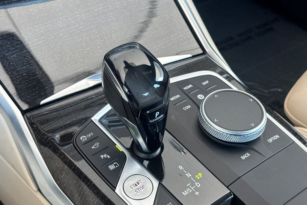 2021 BMW 3 Series 330e iPerformance