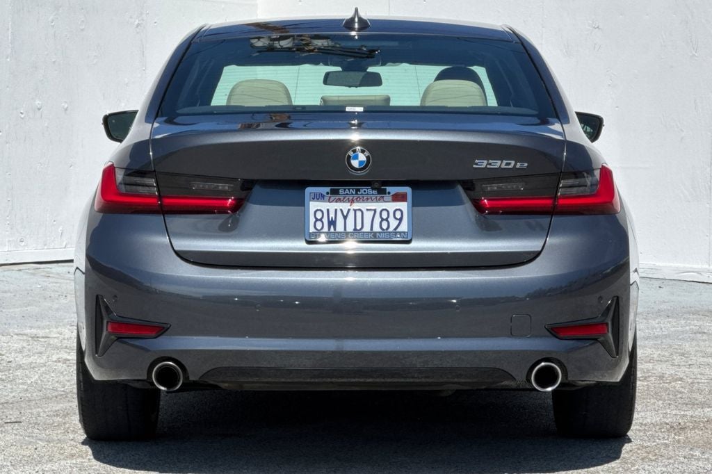 2021 BMW 3 Series 330e iPerformance