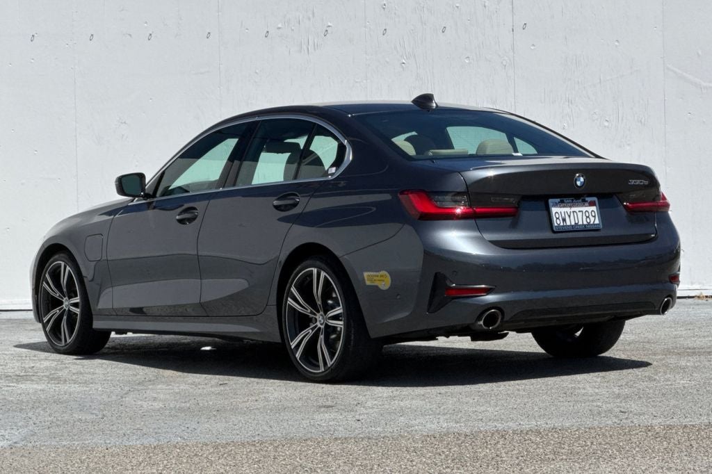 2021 BMW 3 Series 330e iPerformance