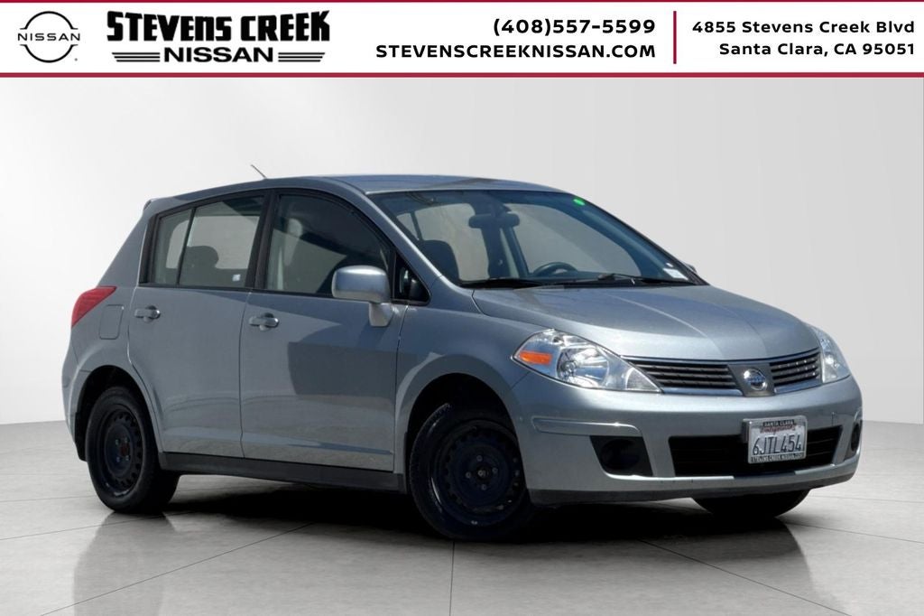 2009 Nissan Versa 1.8 S