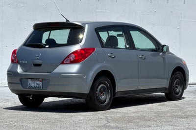 2009 Nissan Versa 1.8 S