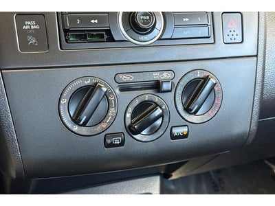 2009 Nissan Versa 1.8 S