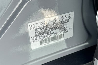 2023 Nissan Kicks SR