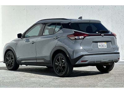 2023 Nissan Kicks SR