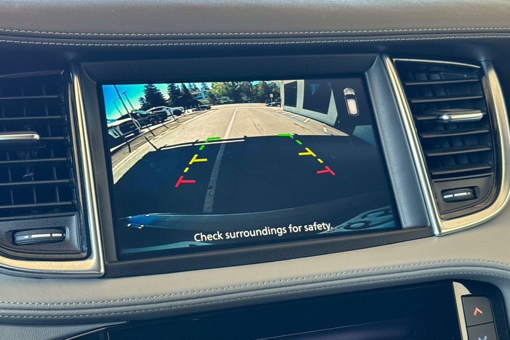 2023 INFINITI QX50 LUXE AWD