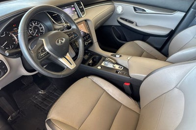 2023 INFINITI QX50 LUXE AWD