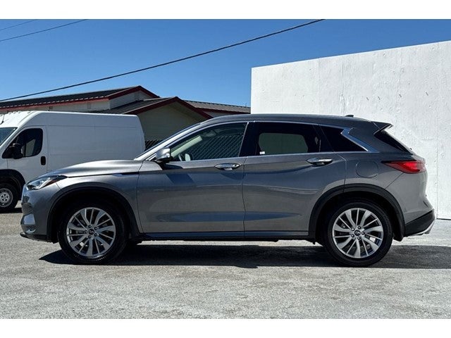 2023 INFINITI QX50 LUXE AWD