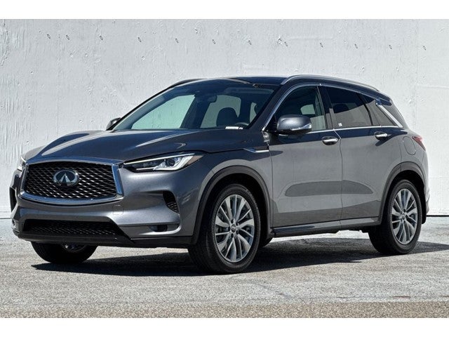 2023 INFINITI QX50 LUXE AWD