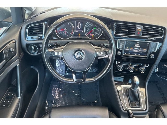 2017 Volkswagen Golf SportWagen SEL