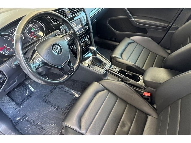 2017 Volkswagen Golf SportWagen SEL