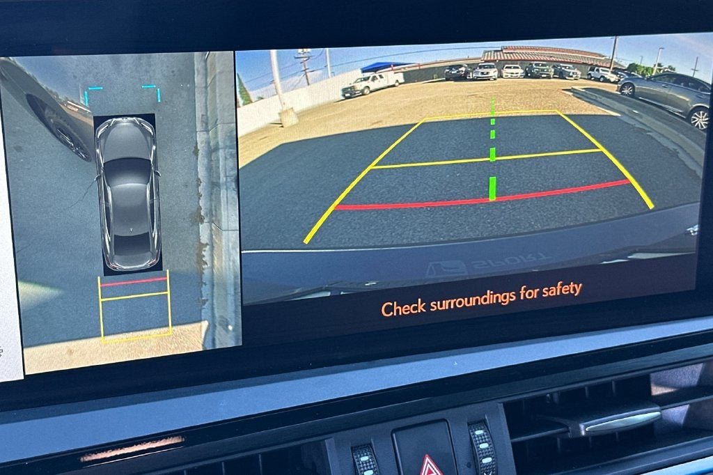 2024 Lexus ES 300h F SPORT Handling