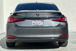 2024 Lexus ES 300h F SPORT Handling