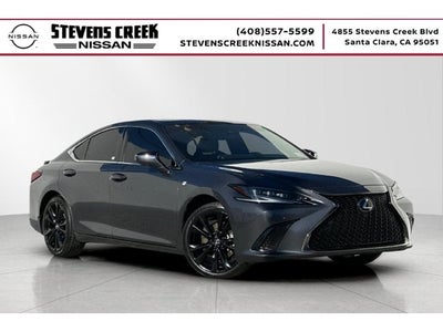 2024 Lexus ES 300h F SPORT Handling