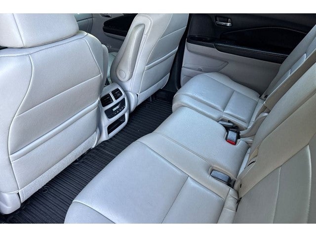 2016 Honda Pilot EX-L w/Navigation