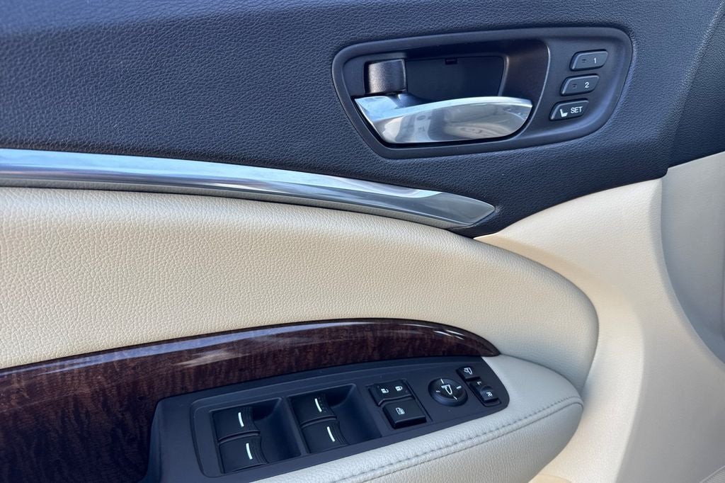 2017 Acura MDX 3.5L SH-AWD w/Technology Package