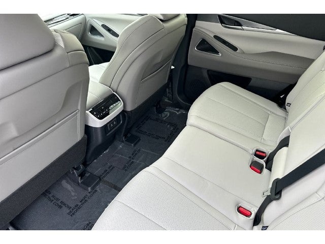 2027 INFINITI QX60 Luxe AWD