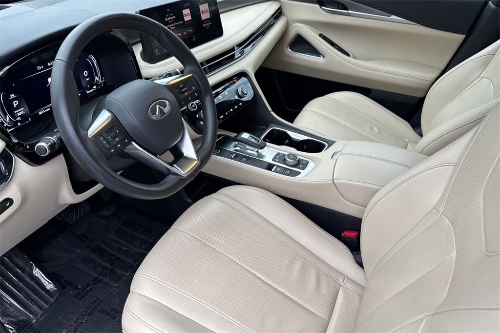 2025 INFINITI QX60 Luxe AWD