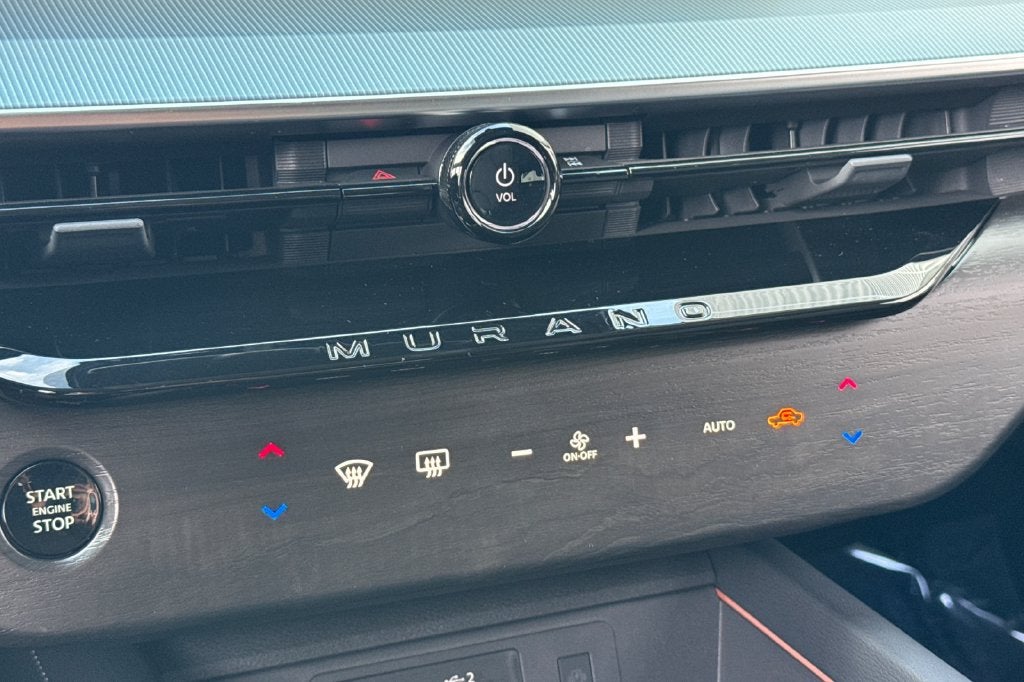 2025 Nissan Murano SL