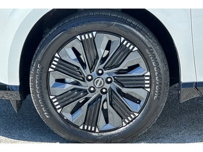 2025 Nissan Murano Platinum
