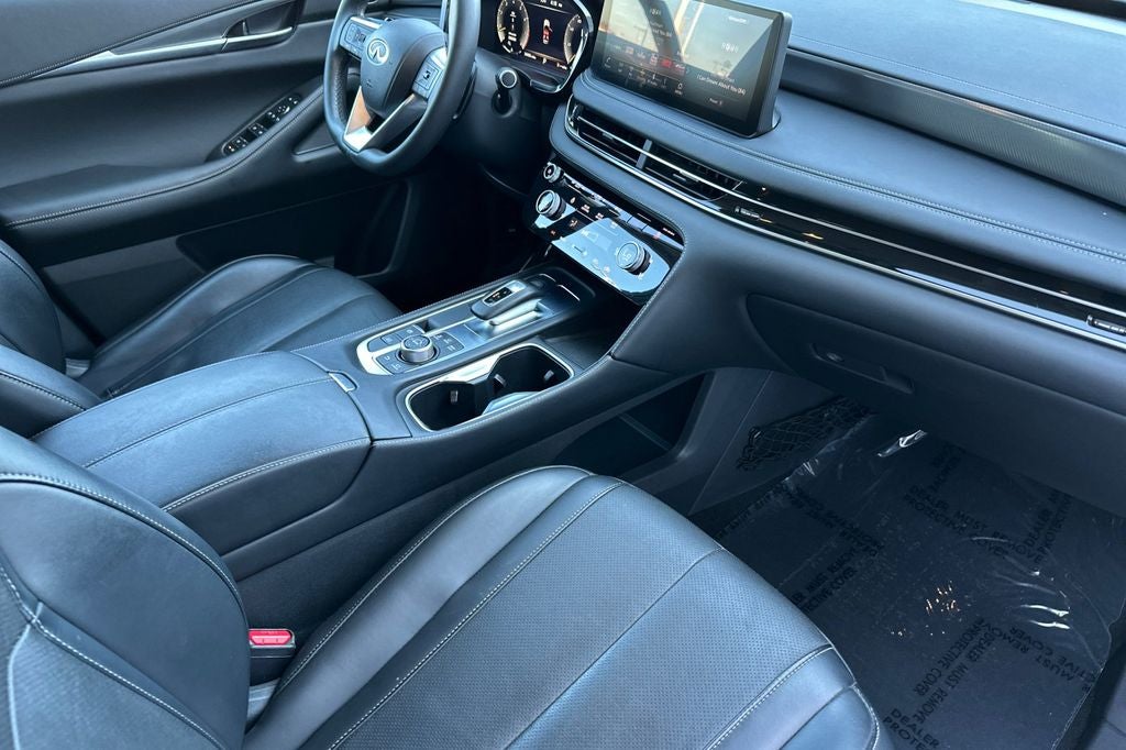 2023 INFINITI QX60 LUXE FWD