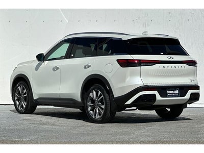 2023 INFINITI QX60 LUXE FWD
