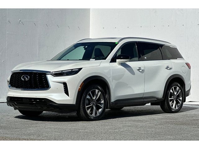 2023 INFINITI QX60 LUXE FWD