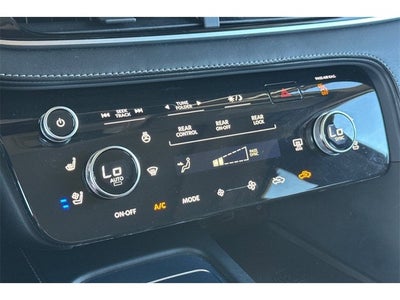 2023 INFINITI QX60 LUXE AWD