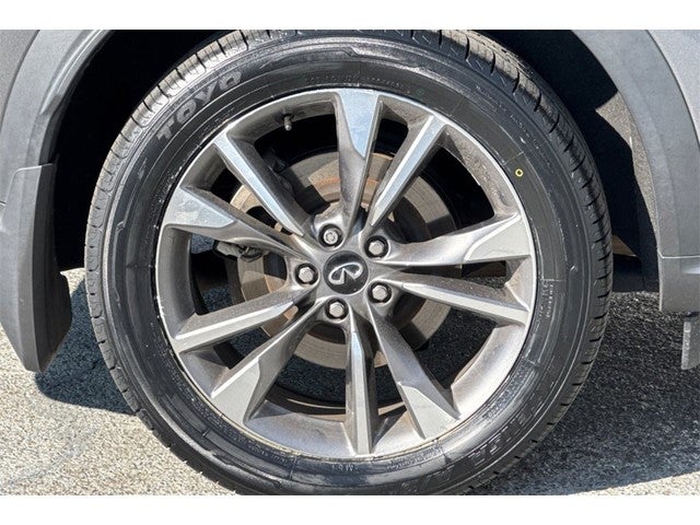 2023 INFINITI QX60 LUXE AWD