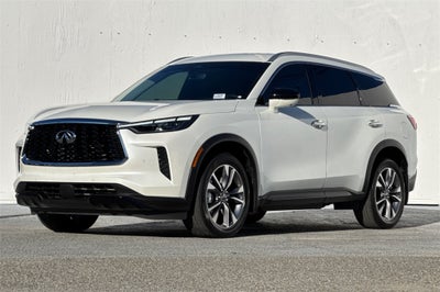 2023 INFINITI QX60 LUXE AWD