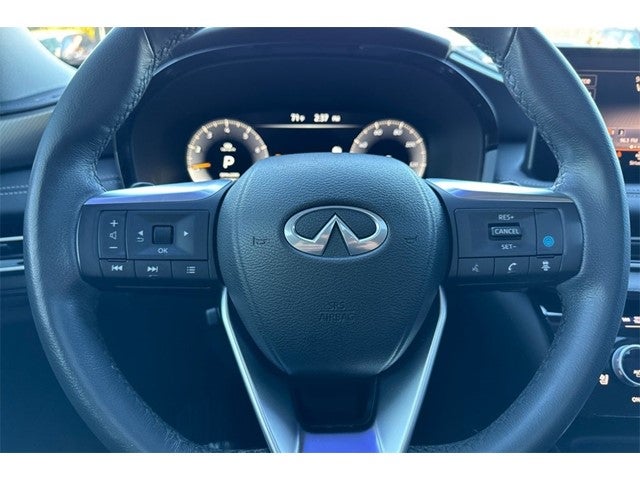 2023 INFINITI QX60 LUXE AWD