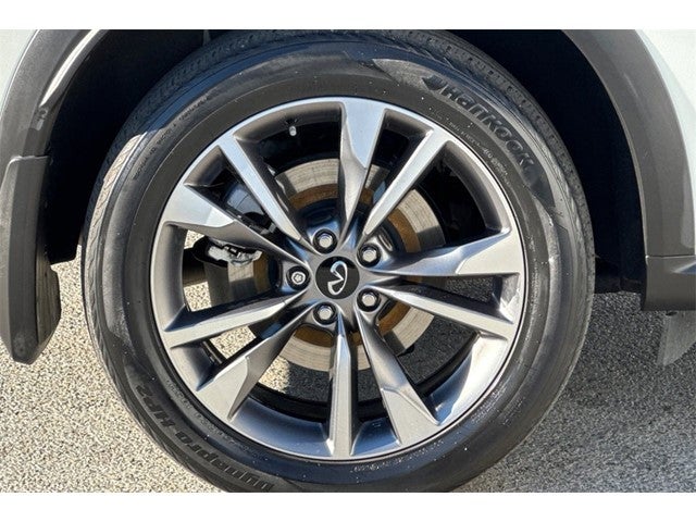 2023 INFINITI QX60 LUXE AWD