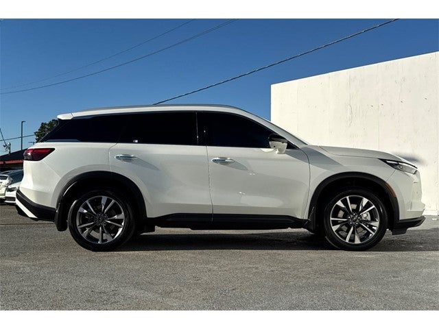 2023 INFINITI QX60 LUXE AWD