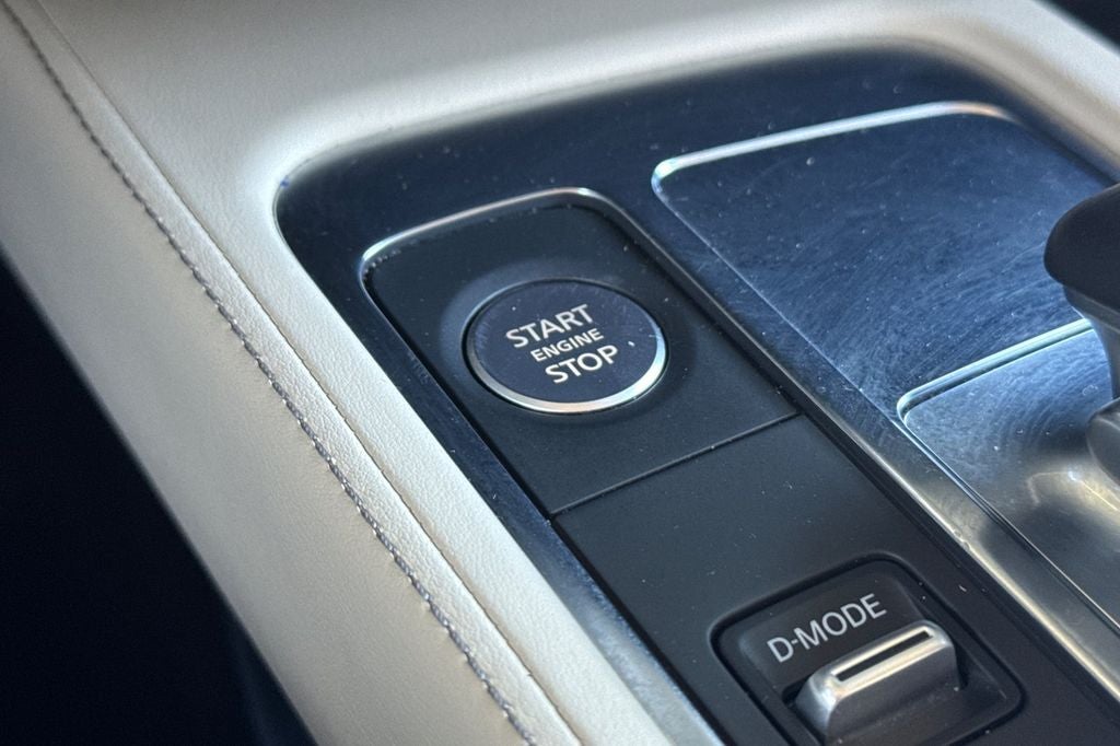 2023 INFINITI QX60 LUXE AWD