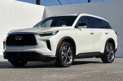 2023 INFINITI QX60 LUXE AWD